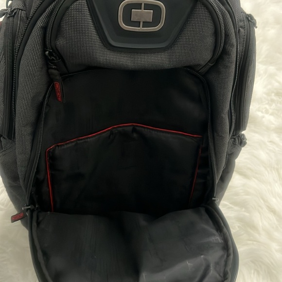 Ogio Backpack Gambit Laptop Backpack - Picture 4 of 7